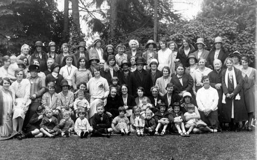 Womens Fellowship and London friends c1930 on the Parsonage Lawn, from Joan Barksfield's collection