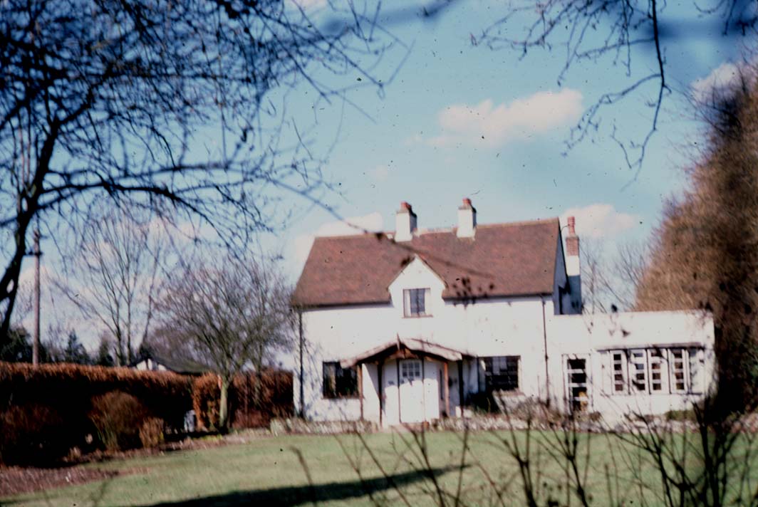 Maidencraft Cottage, Frieth, 1979 - Image from Joan Barksfield's collection